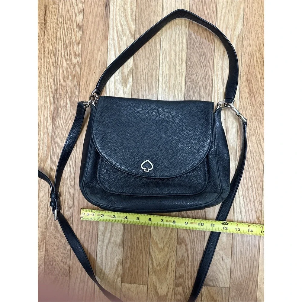 kate spade new york K6029 Women's Medium‎ Shoulder Bag - Black